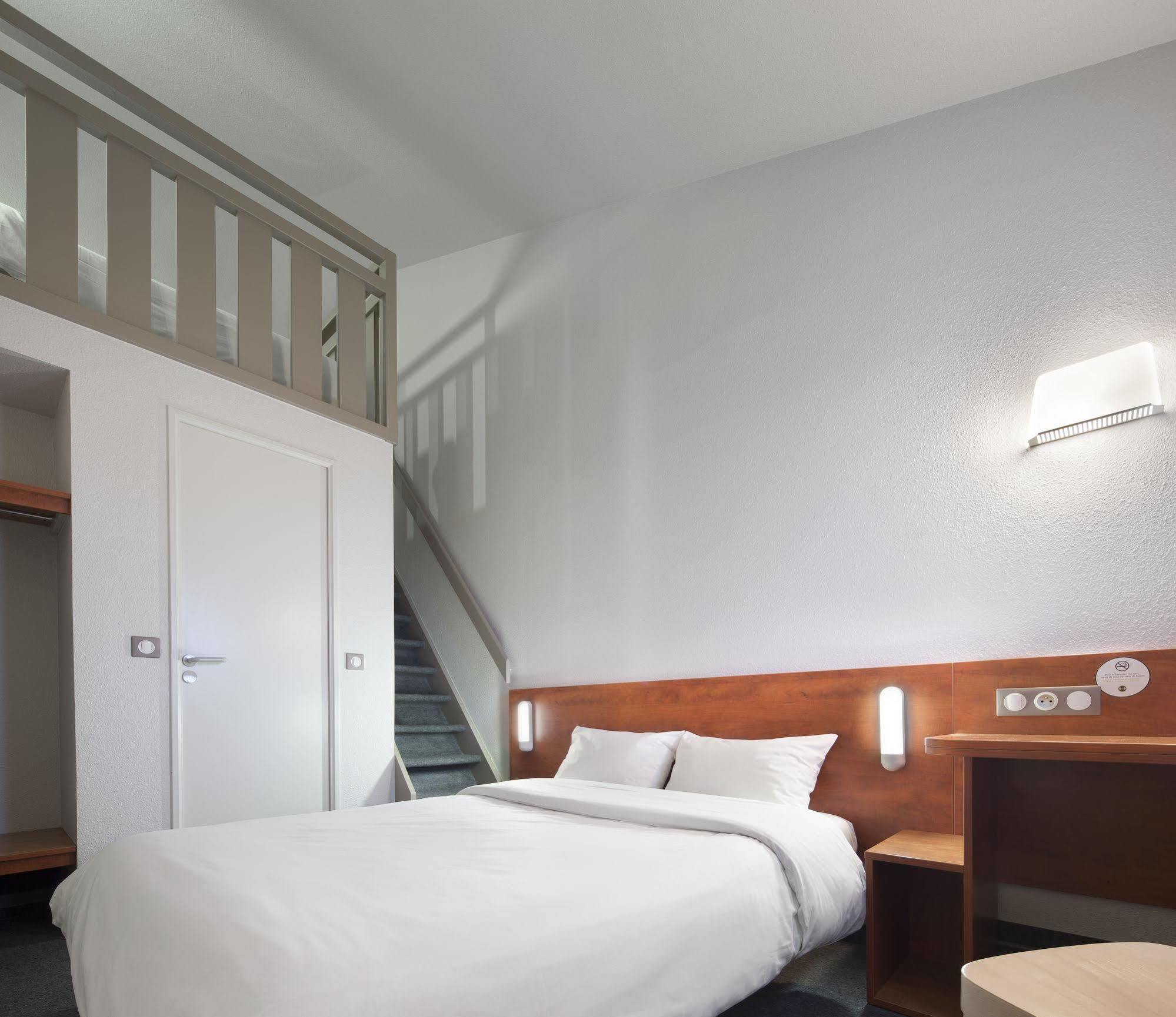 B&B Hotel Chartres Le Coudray المظهر الخارجي الصورة